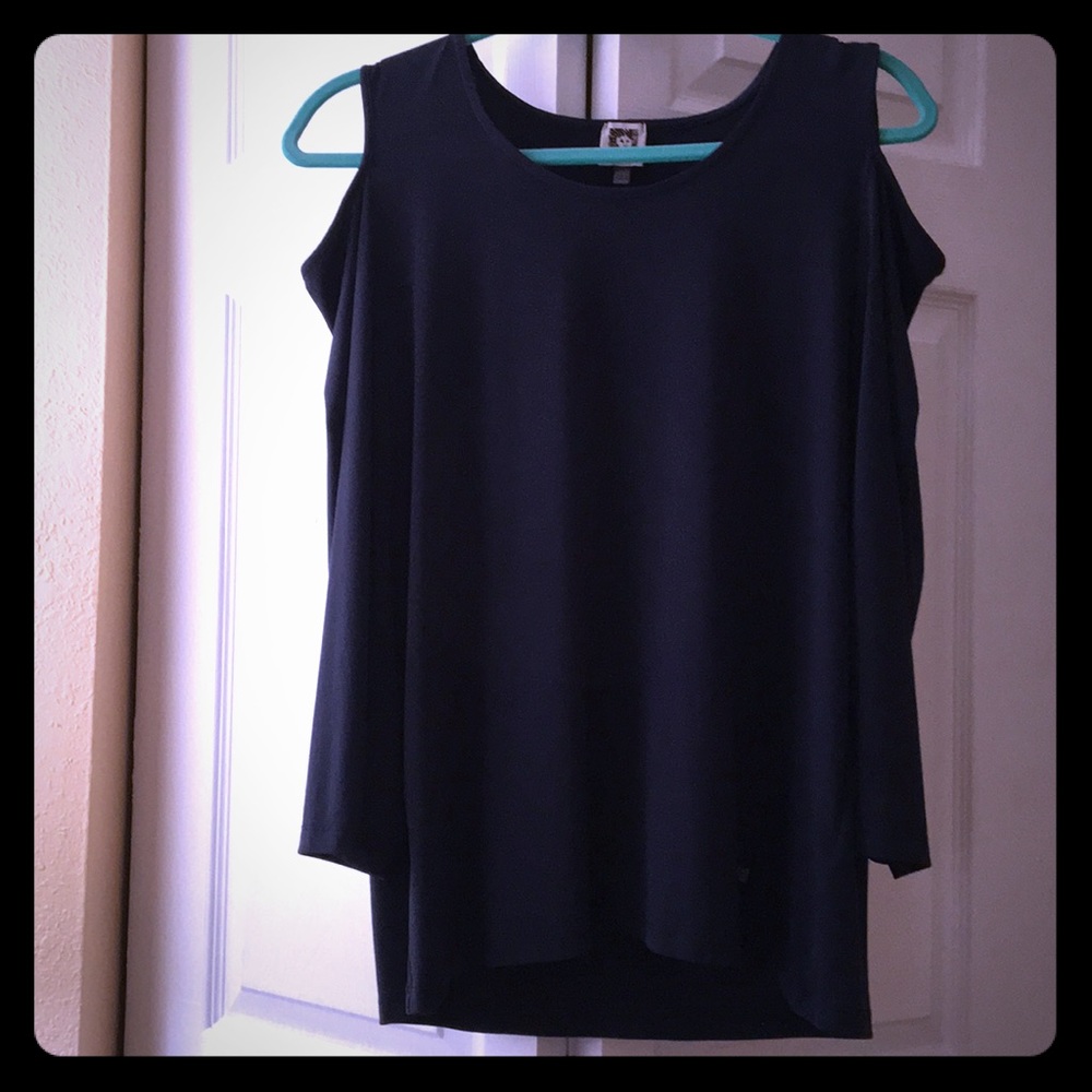 Anne Klein off shoulder blouse